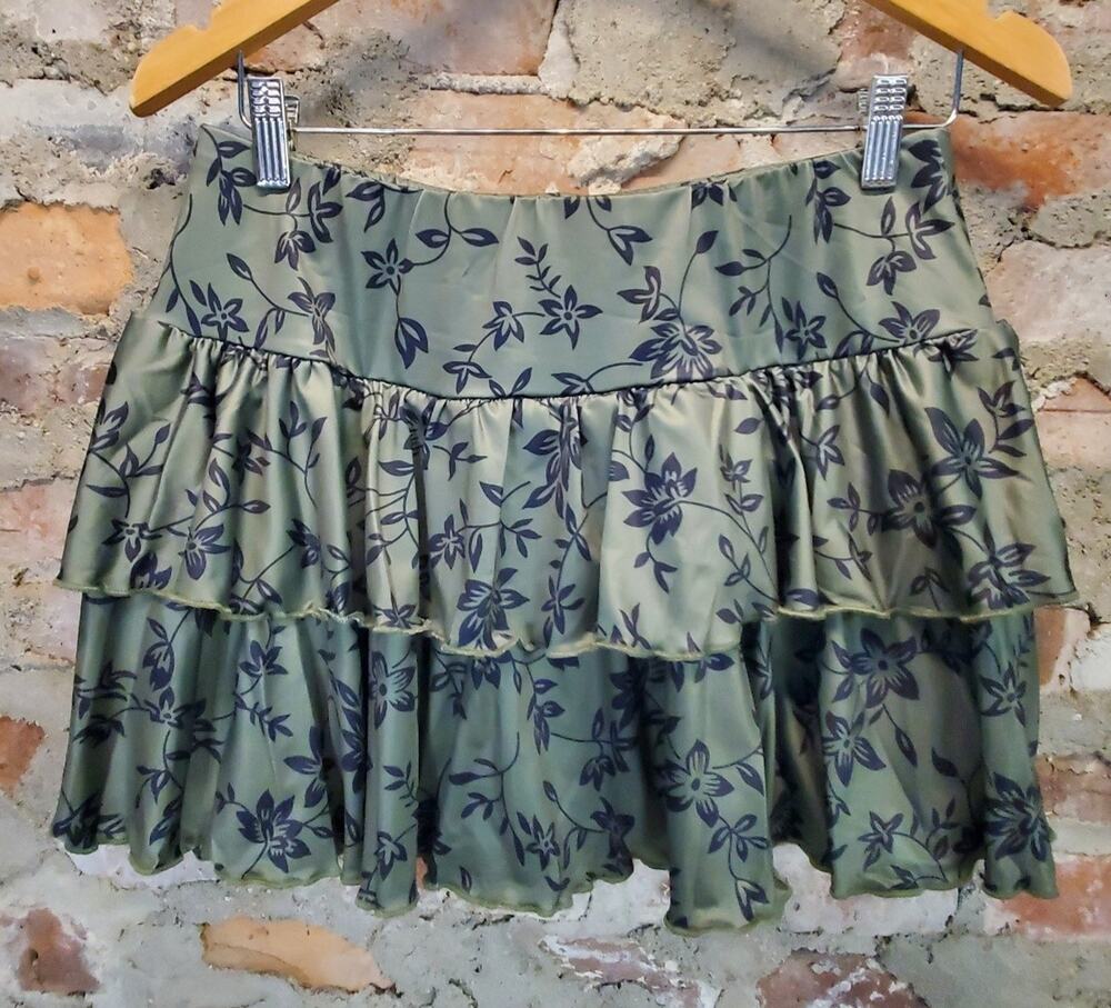 Sofia's Choice Womens Ruffle Layered Skort Low Waist Large Green Black Floral